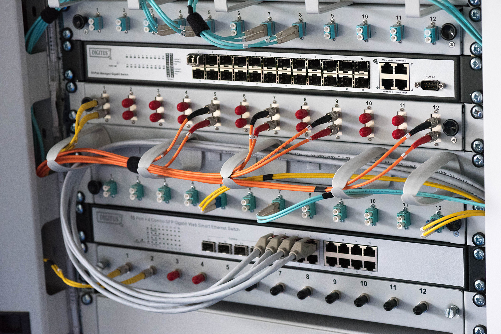 Assmann DN-97601-2 1U Kablo Düzenleme Panel'i