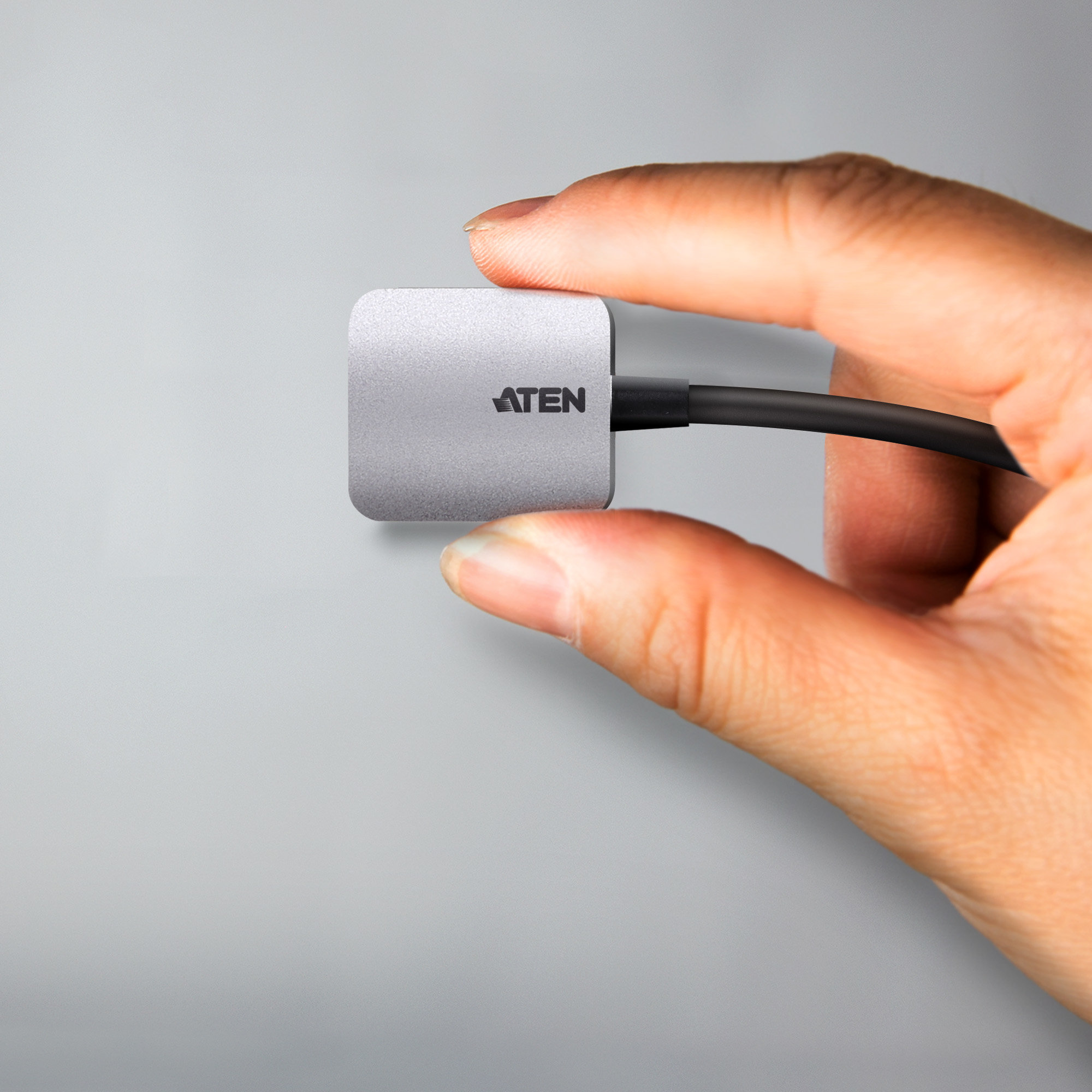 Aten UC3002A VGA Adaptörü - görsel 5