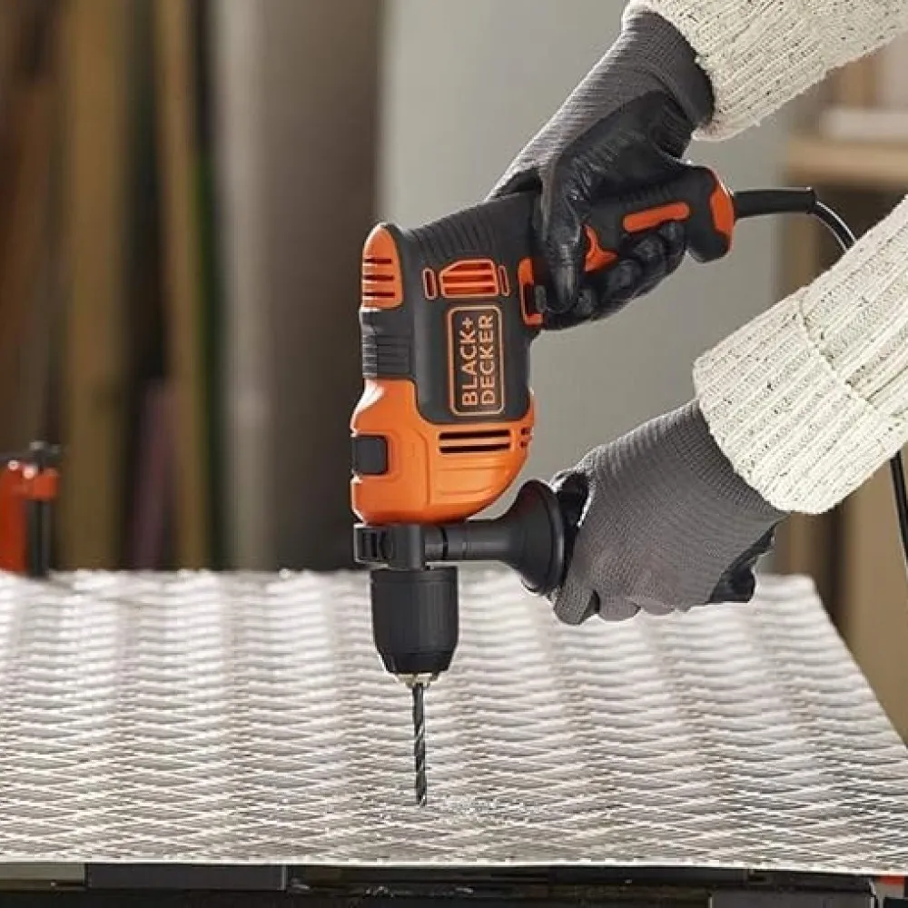Black+Decker BEH710SA40 710W 13 mm Darbeli Matkap + 40 Parça Delme ve Vidalama Seti - görsel 3